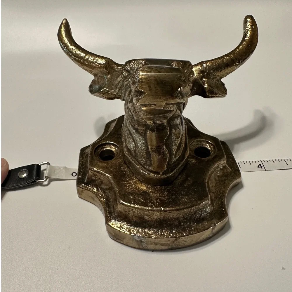 Vintage Style Cast Metal Bull Head Wall Hook Rustic Western Steer Brass Tone